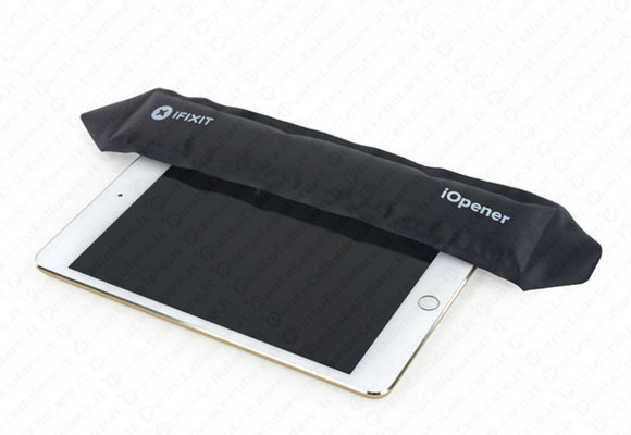 iPad Mini 4 - ecco cosa si nasconde all'interno della scocca