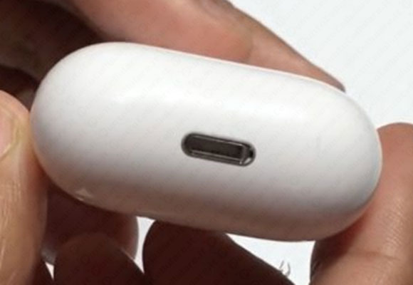 Apple AirPods