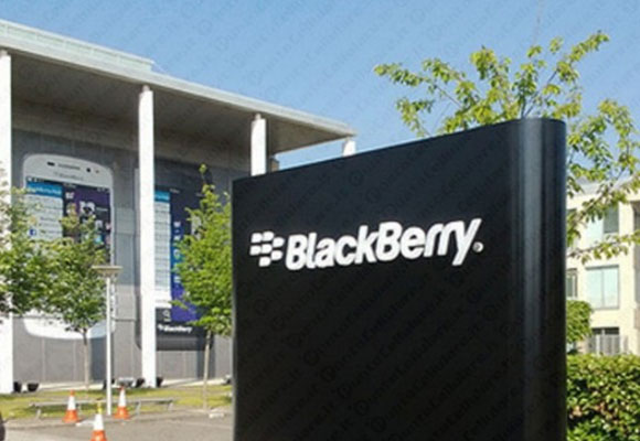 BlackBerry BBC100 1
