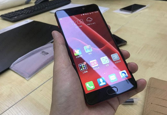 Elephone P8