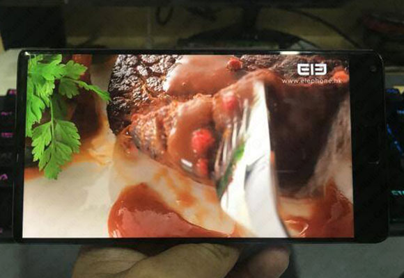 Elephone schermo 18 9