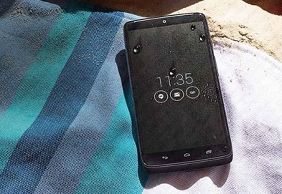 Motorola Droid Turbo