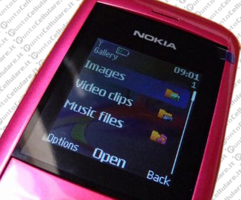 Nokia 2220 Slide