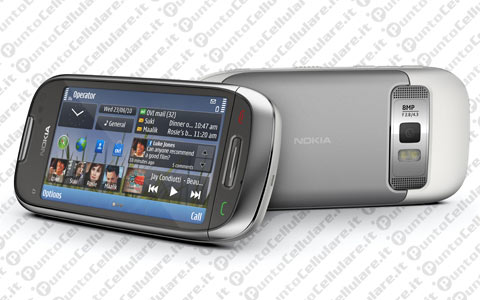Nokia C7 e Nokia N8