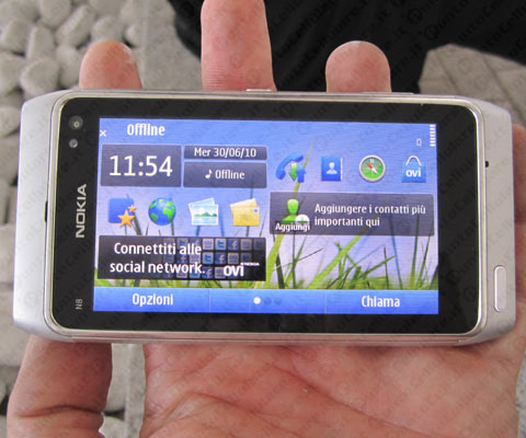 Nokia N8