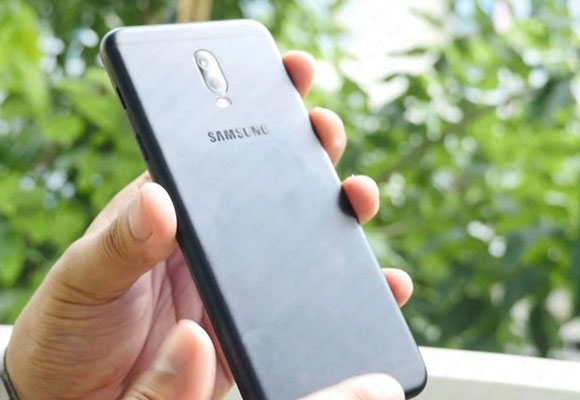 Samsung Galaxy J7 Plus