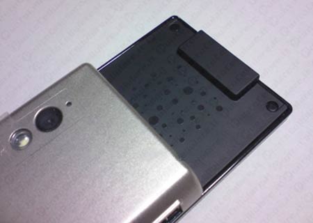 Sony Ericsson G705 e W705