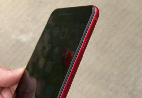 iPhone 7 PRODUCT RED
