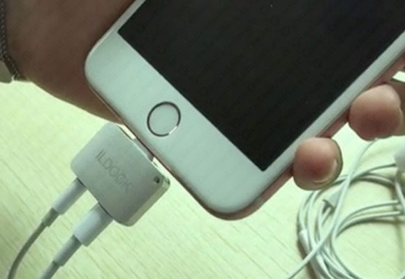 iPhone 7 iLDOCK