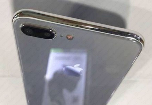 iPhone 7s