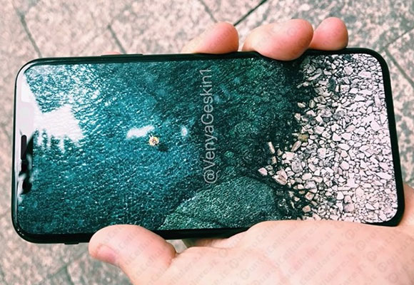 iPhone 8