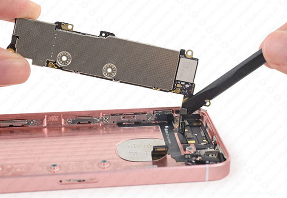 iPhone SE