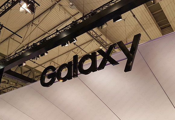 samsung galaxy p30